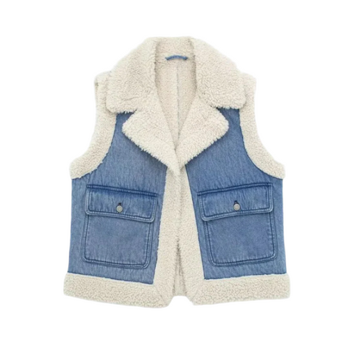 Denim jacket with shearling – vintage flair.