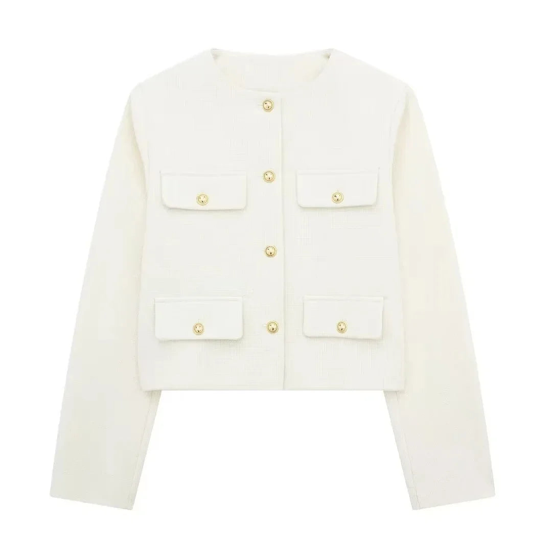 Vintage cropped jacket – timeless elegance for the style-conscious.